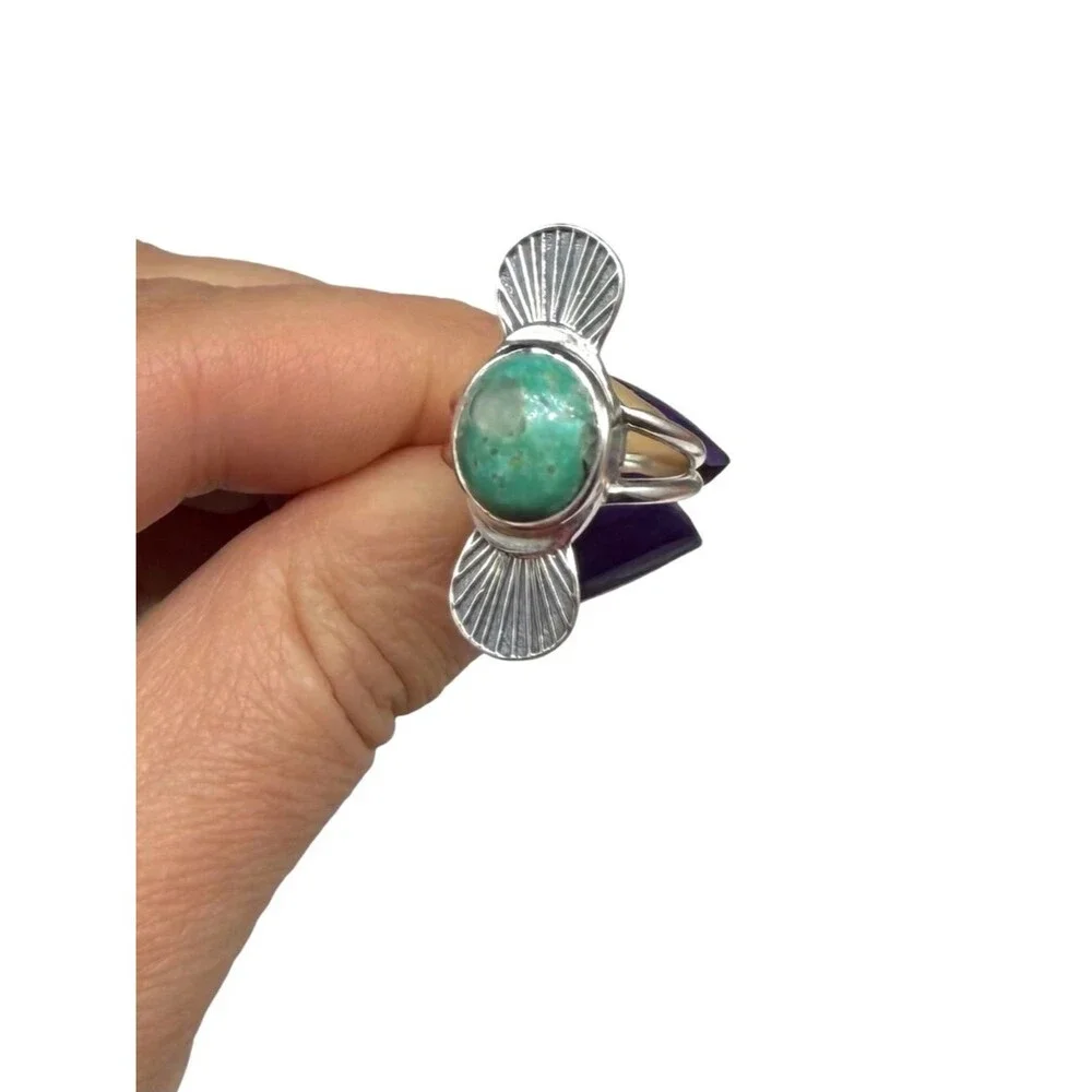 Arizona Mohave Turquoise Ring Size 6 Solid 925 Sterling Silver